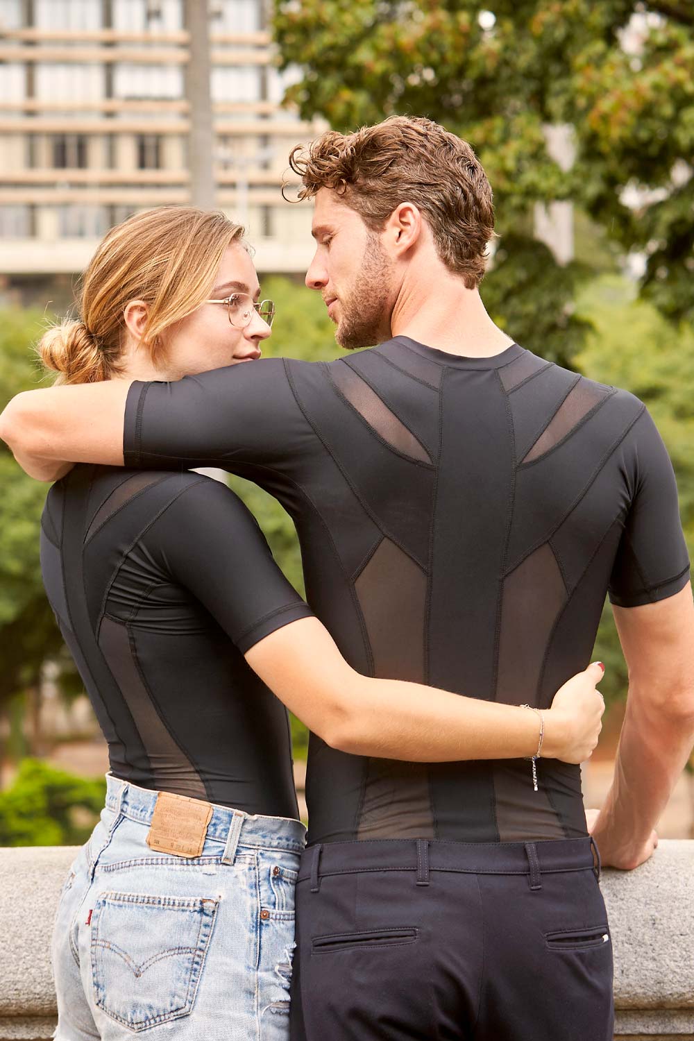 Posture Shirt™ (Schwarz) - Haltungsshirt für Frauen